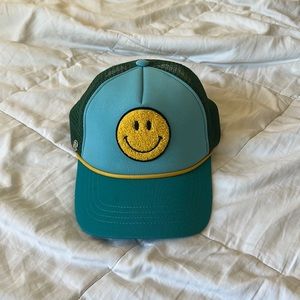Steve madden smiley hat